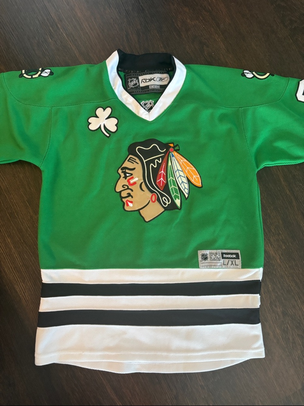 Reebok Green Chicago Blackhawks Shamrock Patch Hockey Jersey